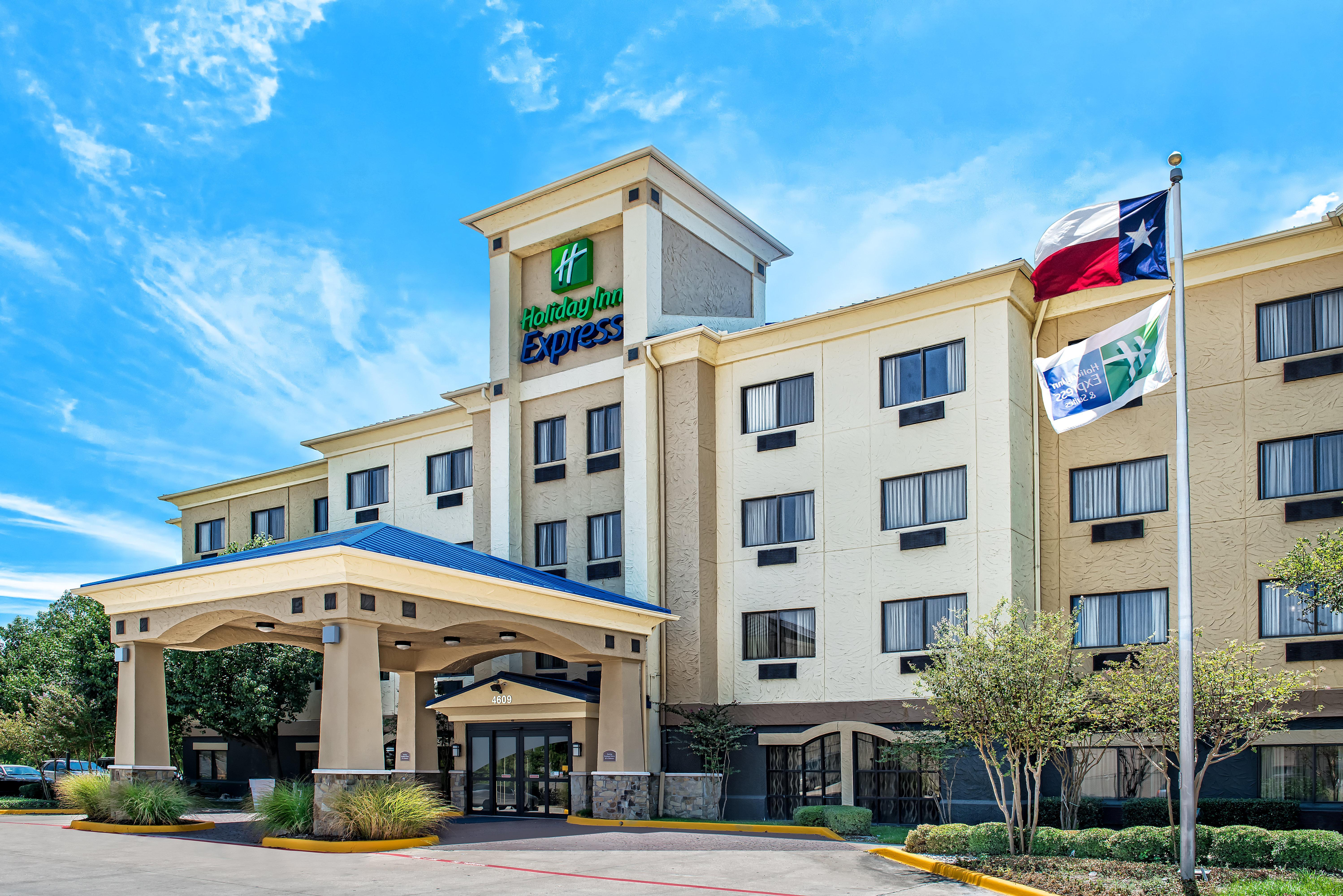 Holiday Inn Express Hotel And Suites Fort Worth/I-20 Exterior photo